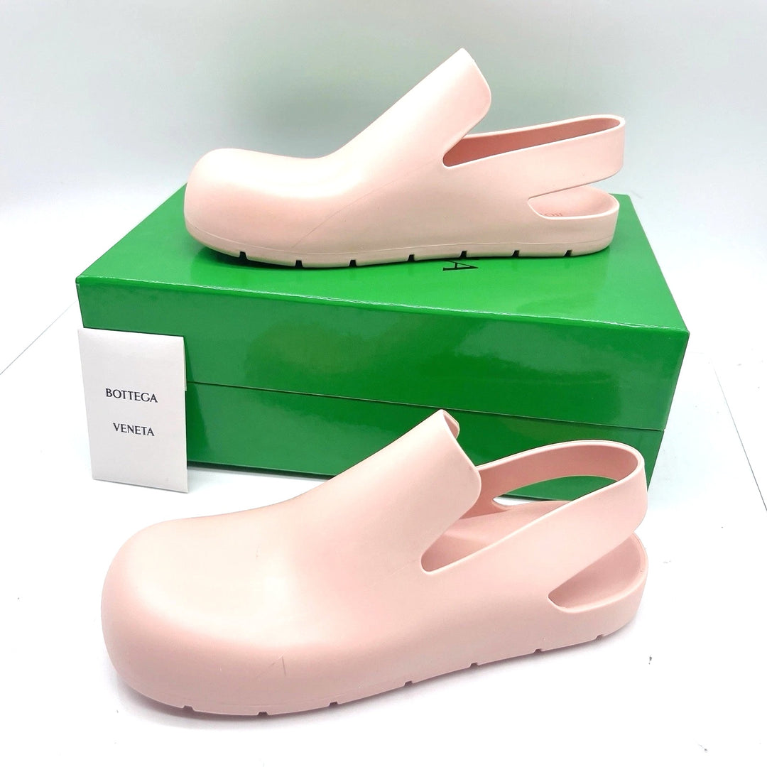 BOTTEGA VENETA PUDDLE SLINGBACK RUBBER SANDALS