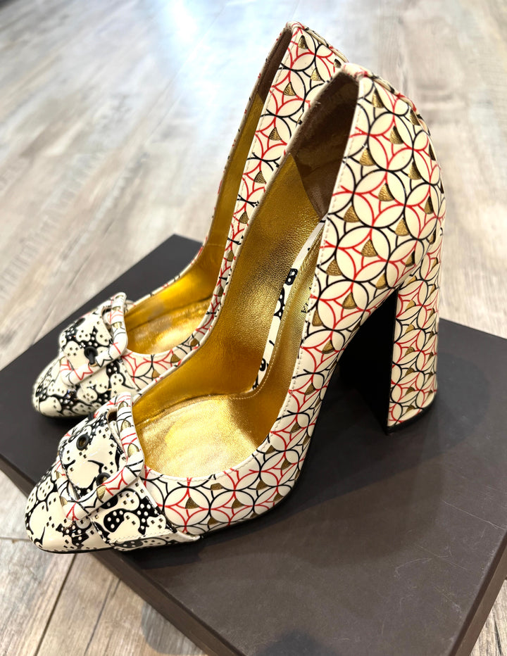 BOTTEGA VENETA CHERBOURG CALF PATENT PUMPS