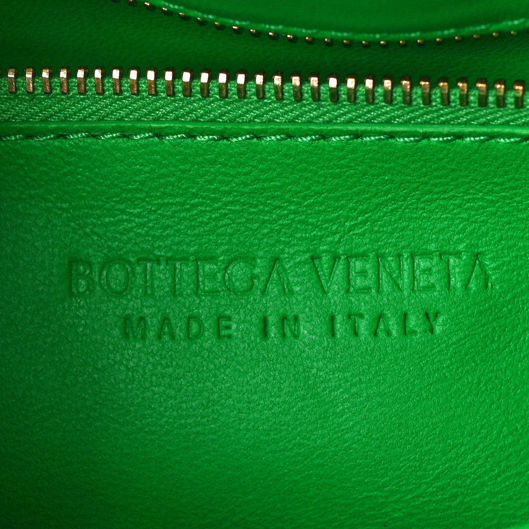 BOTTEGA VENETA LAMBSKIN MAXI INTRECCIATO PADDED CASSETTE CHAIN BAG