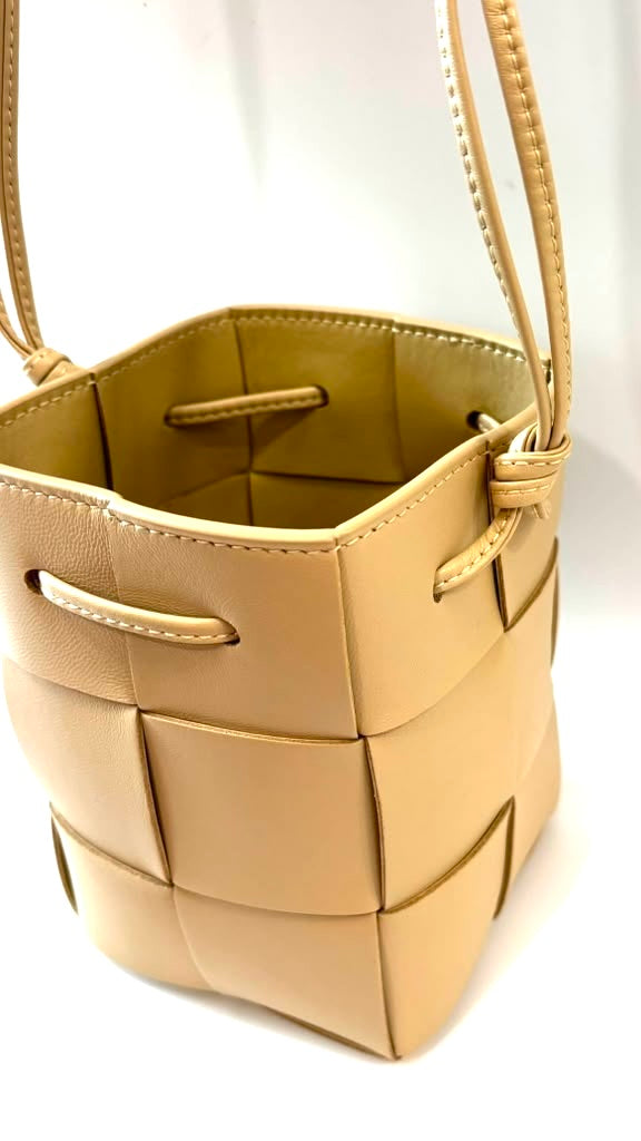 BOTTEGA VENETA LAMBSKIN NAPPA LEATHER MINI INTRECCIATO BUCKET BAG