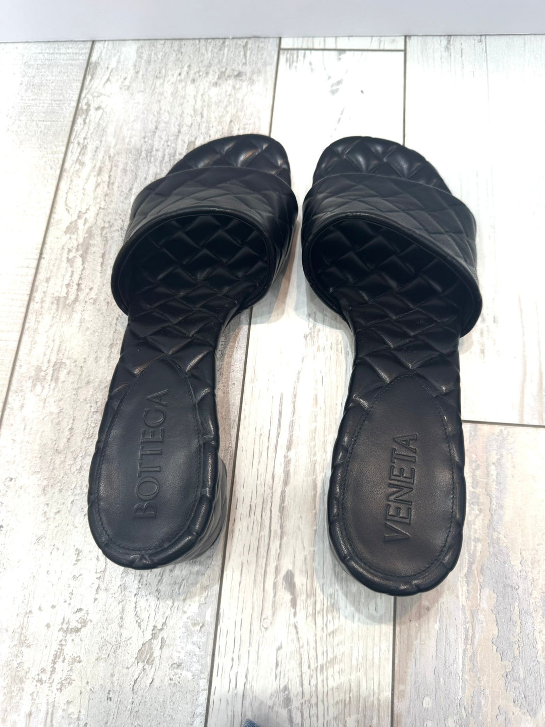 BOTTEGA VENETA QUILTED LAMBSKIN LEATHER AMY MULES