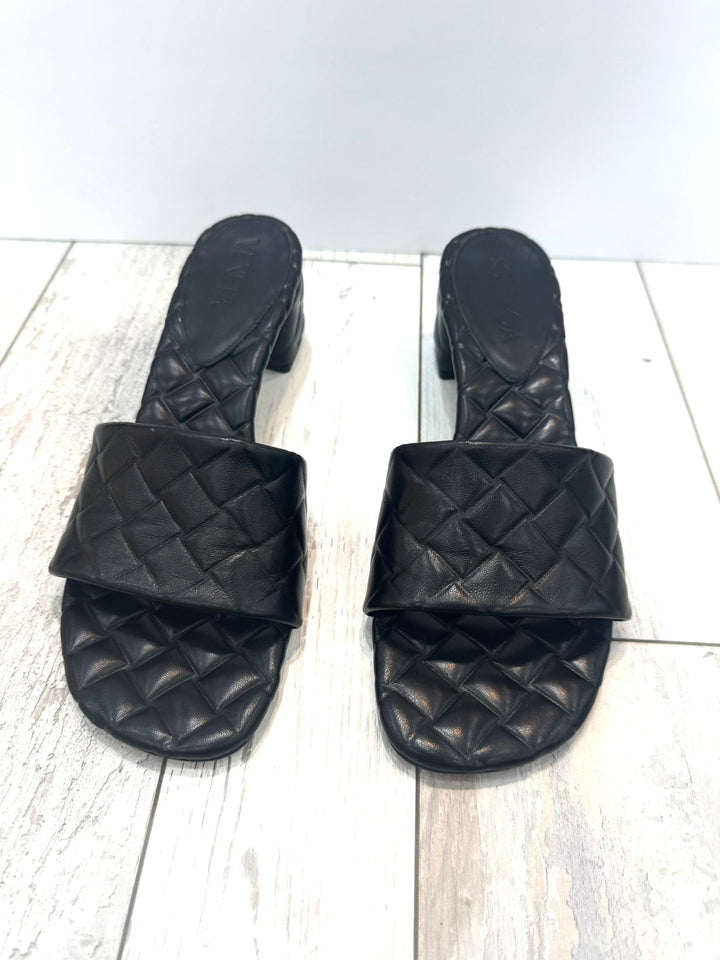 BOTTEGA VENETA QUILTED LAMBSKIN LEATHER AMY MULES