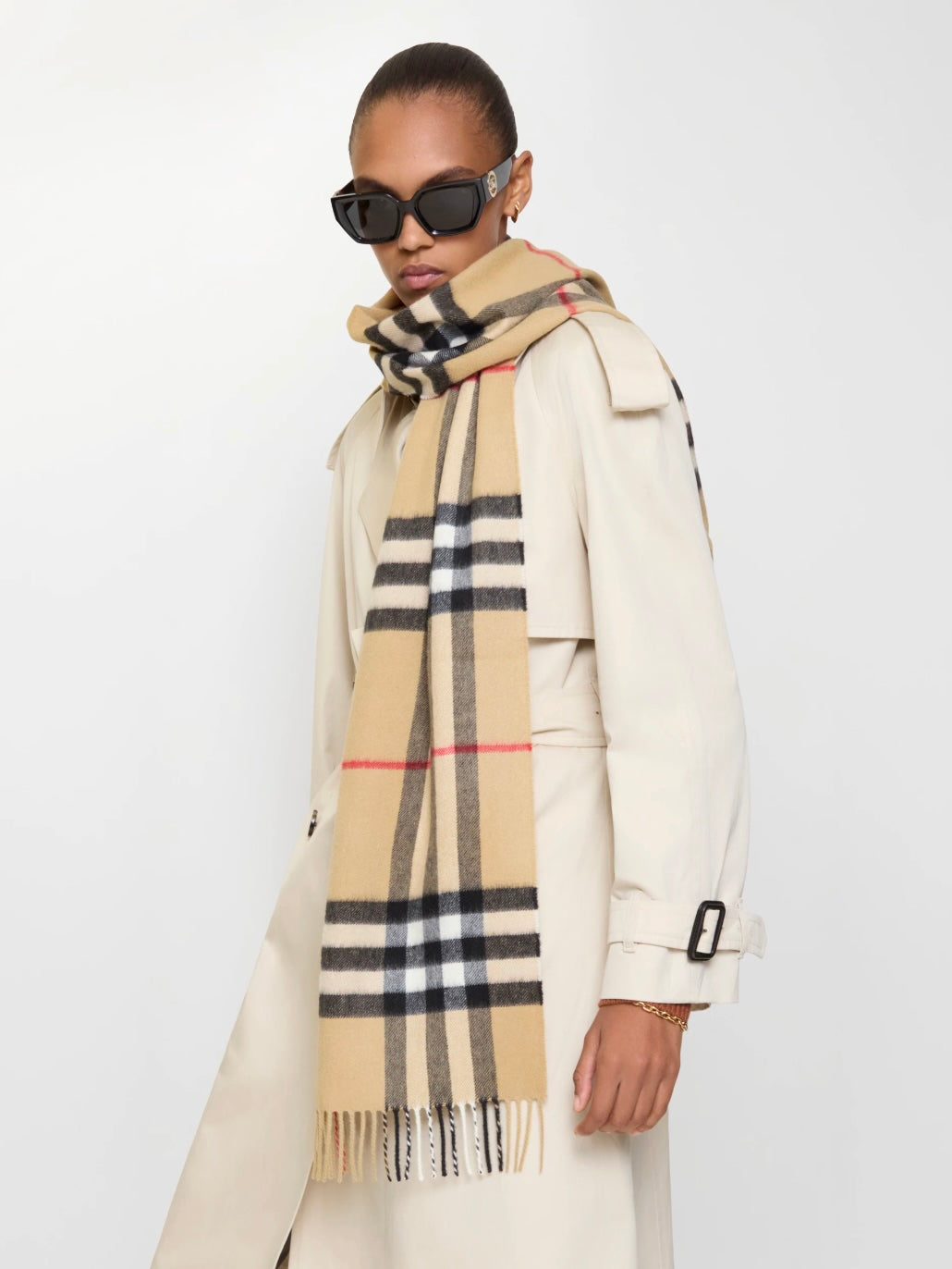 BURBERRY GIANT CHECK FRINGE CASHMERE SCARF