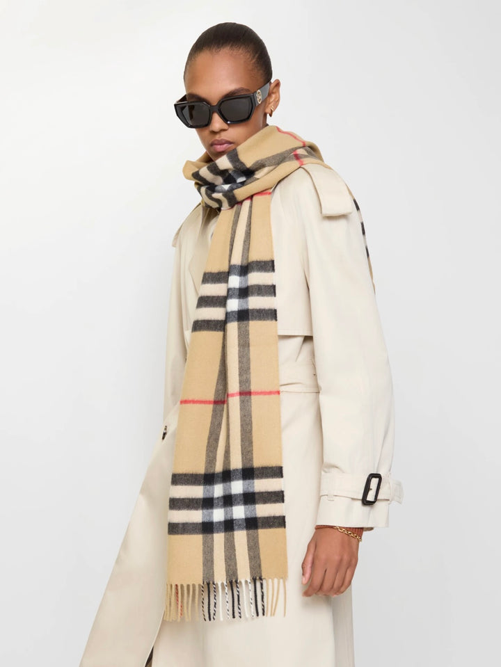 BURBERRY GIANT CHECK FRINGE CASHMERE SCARF