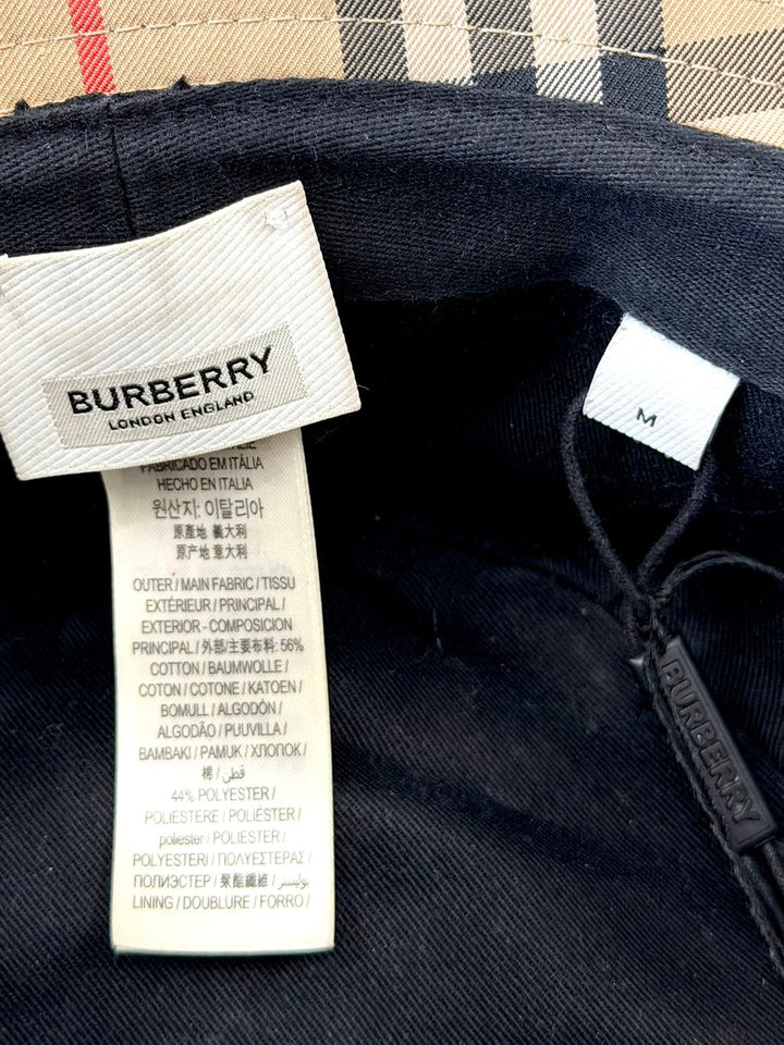 BURBERRY ICON STRIPE BUCKET HAT