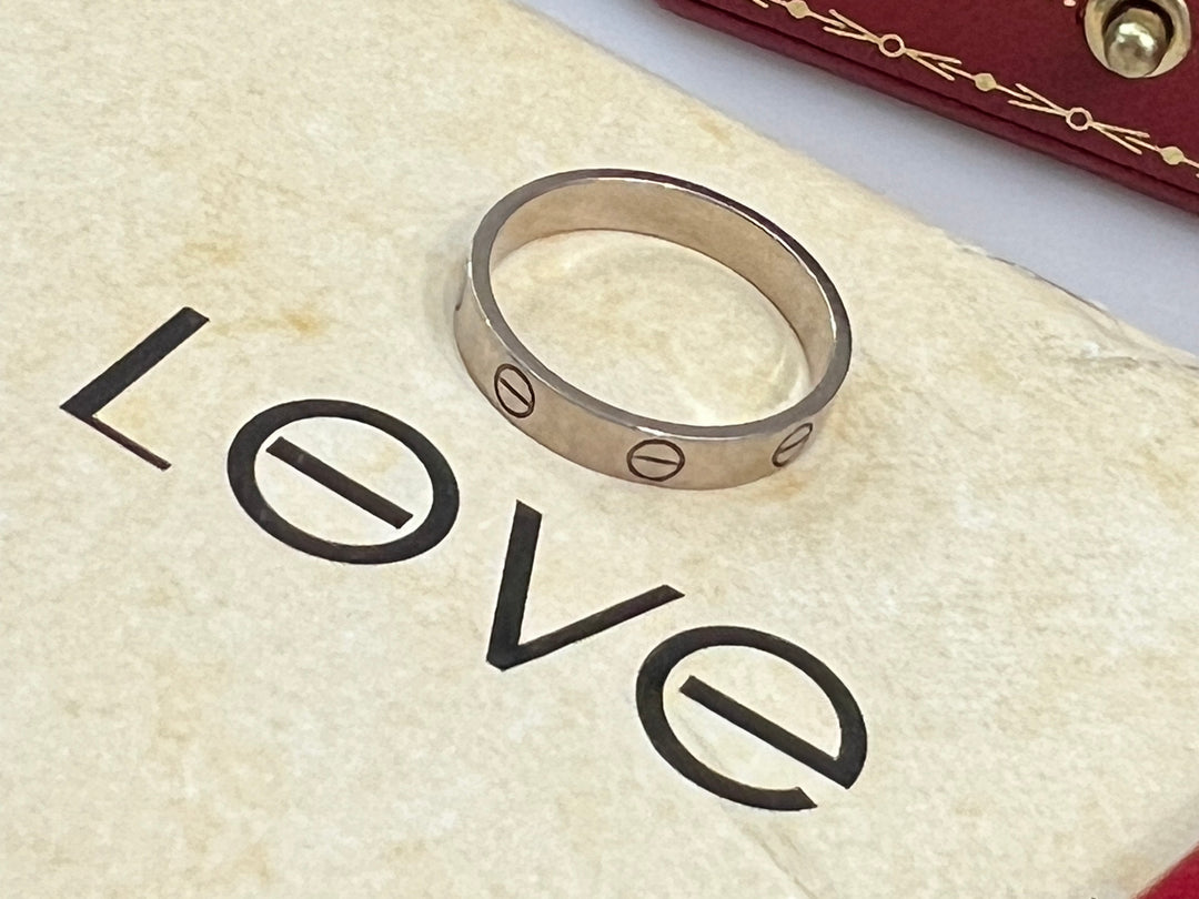 CARTIER 18K WHITE GOLD LOVE RING MINI