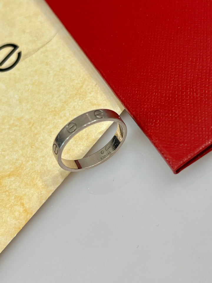 CARTIER 18K WHITE GOLD LOVE RING MINI