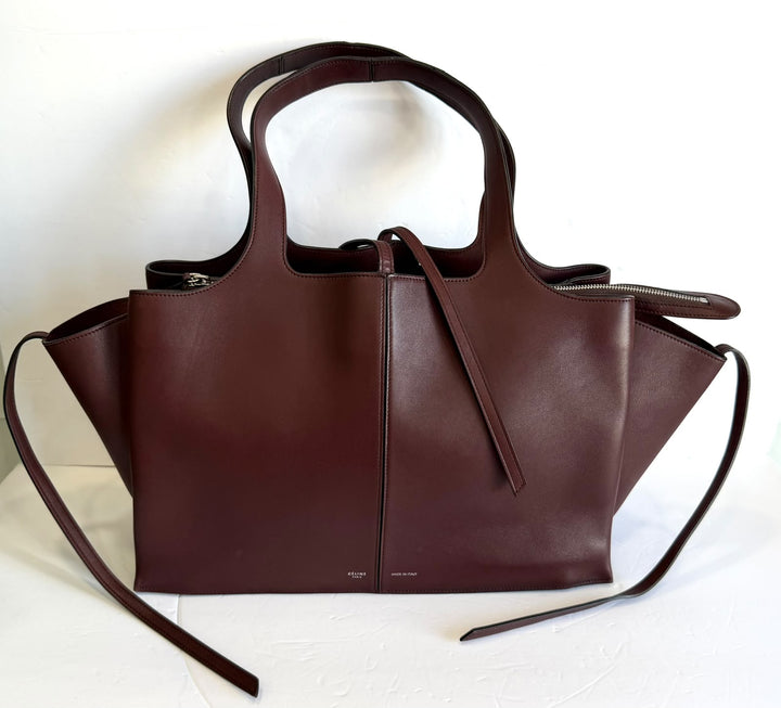 CÉLINE MEDIUM TRIFOLD CALFSKIN LEATHER SHOULDER BAG