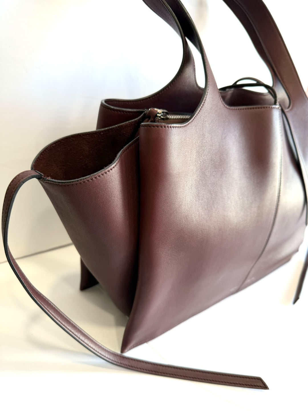 CÉLINE MEDIUM TRIFOLD CALFSKIN LEATHER SHOULDER BAG