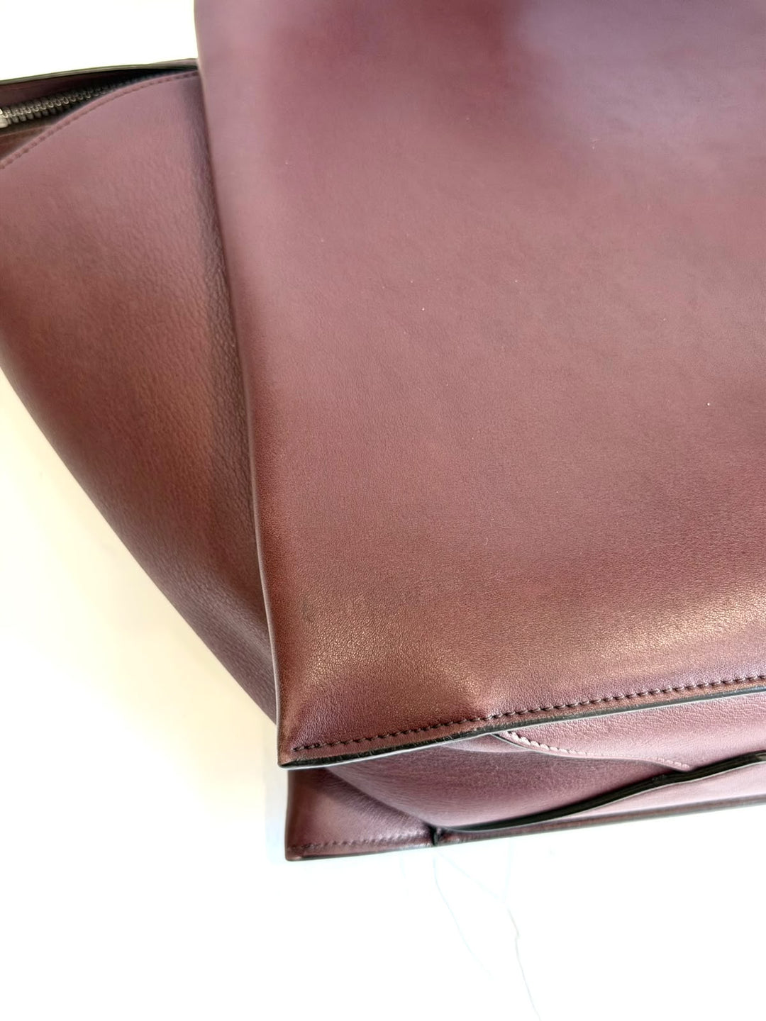 CÉLINE MEDIUM TRIFOLD CALFSKIN LEATHER SHOULDER BAG