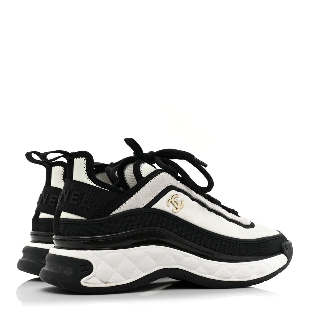 CHANEL SUEDE CALFSKIN MIXED FIBERS CC SNEAKERS