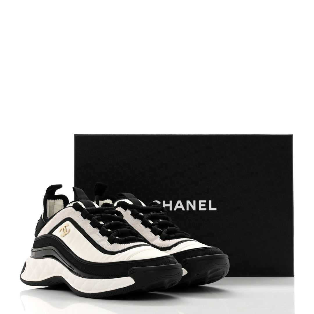 CHANEL SUEDE CALFSKIN MIXED FIBERS CC SNEAKERS