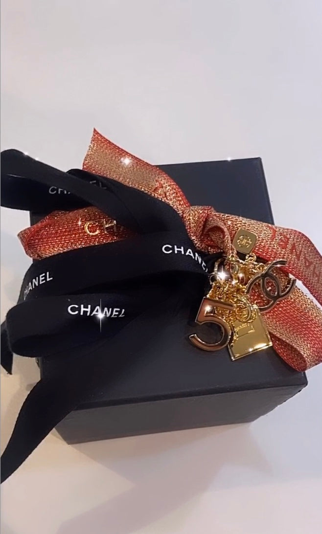 CHANEL 18K GOLD COCO CRUSH HOOP EARRINGS