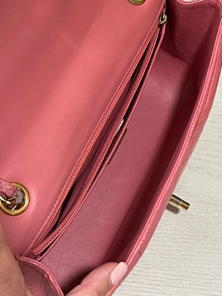 CHANEL 2.55 CLASSIC FLAP MEDIUM PINK PYTHON SHOULDER BAG