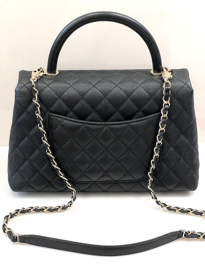 CHANEL CAVIAR QUILTED COCO HANDLE 21P MEDIUM SHOULDER BAG