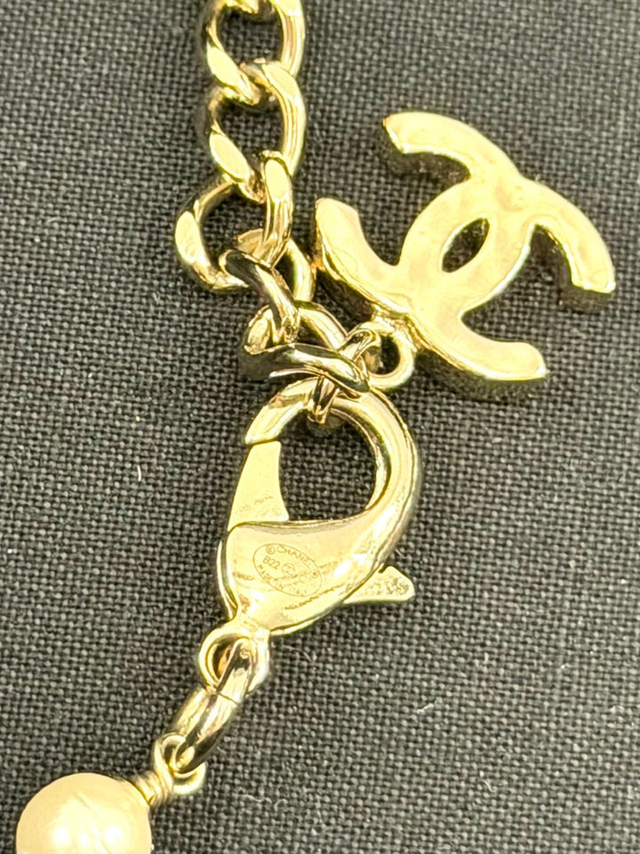CHANEL CC HEART SHAPE FAUX PEARLS BAROQUE SAUTOIR LONG NECKLACE