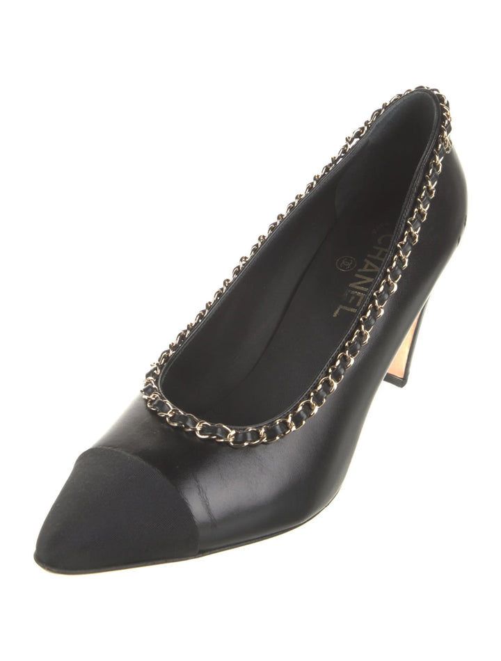 CHANEL CC CHAIN AROUND CALFSKIN LEATHER PUMPS
