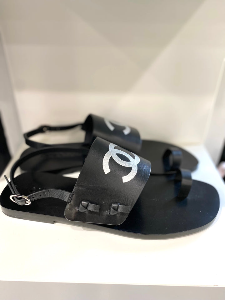 CHANEL CC THONG SLINGBACK SANDALS