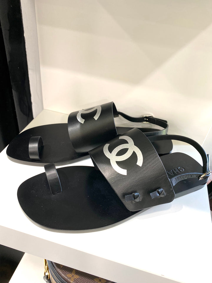 CHANEL CC THONG SLINGBACK SANDALS