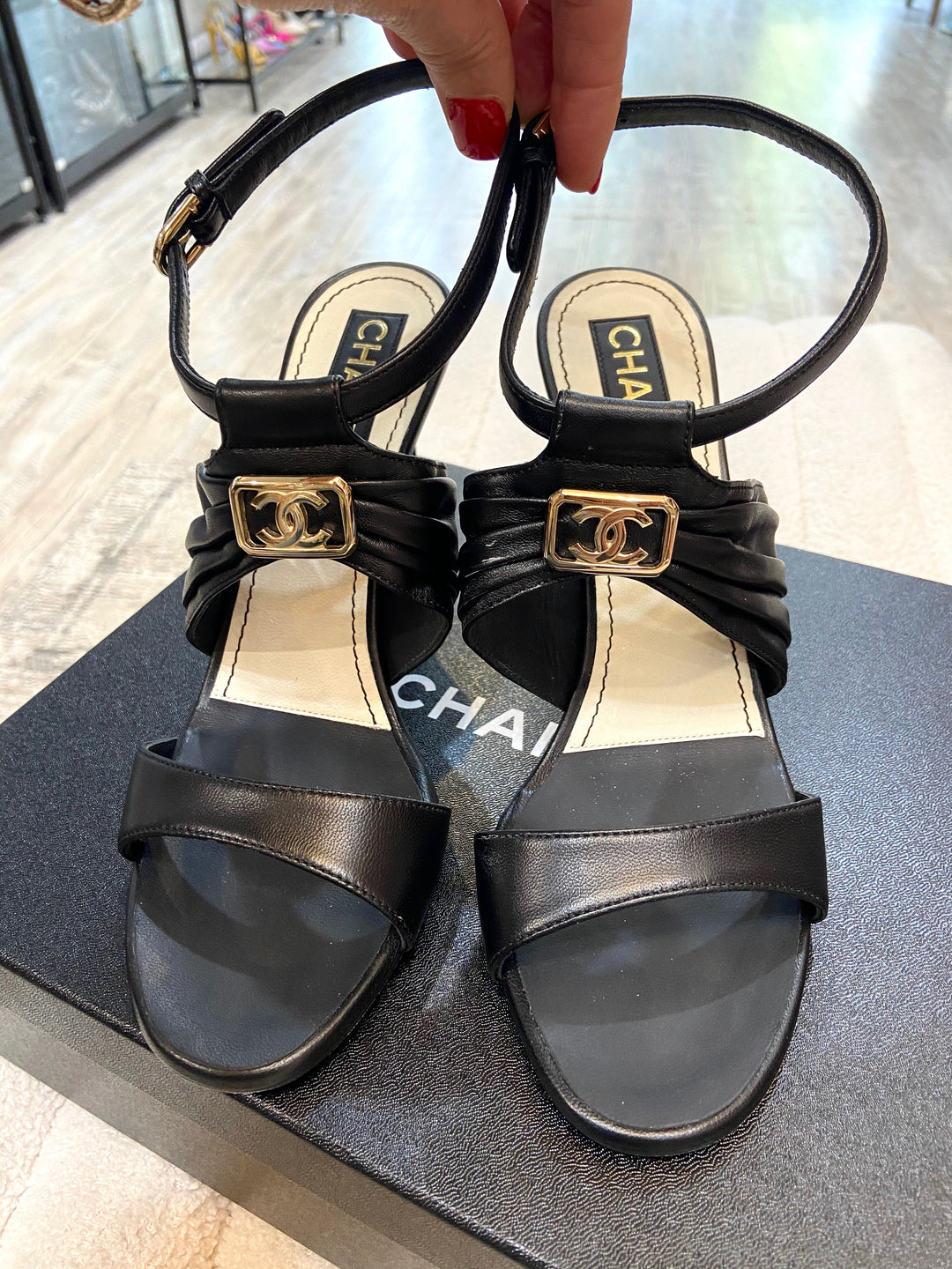 CHANEL CC LOGO LEATHER SLINGBACK SANDALS