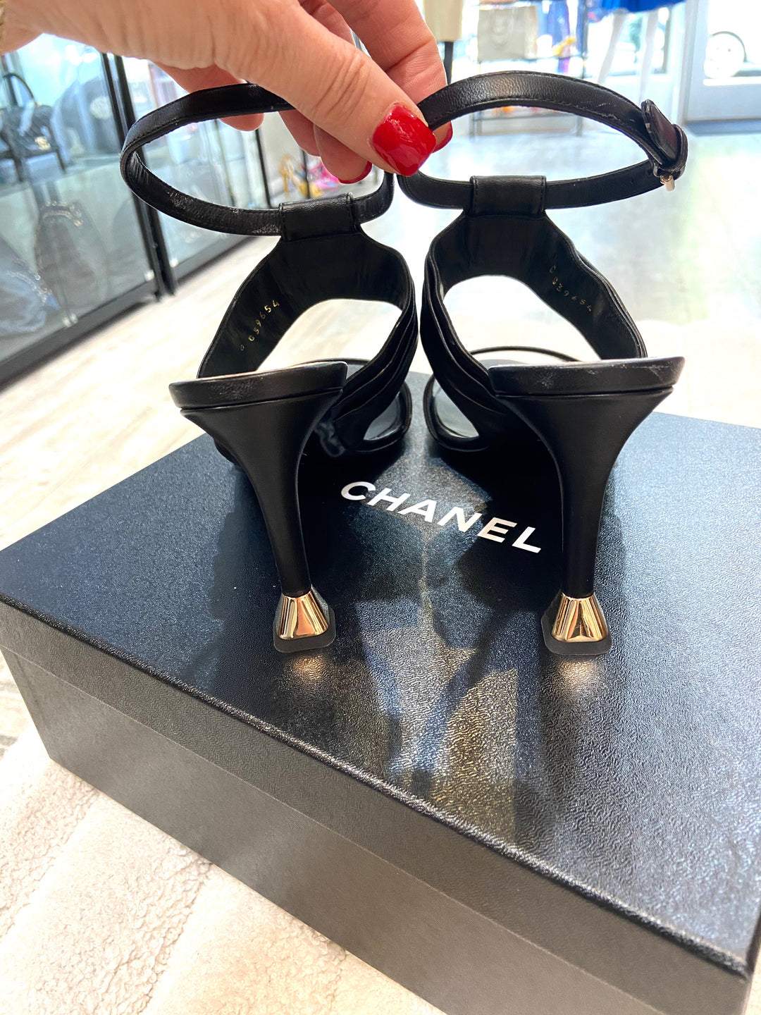 CHANEL CC LOGO LEATHER SLINGBACK SANDALS