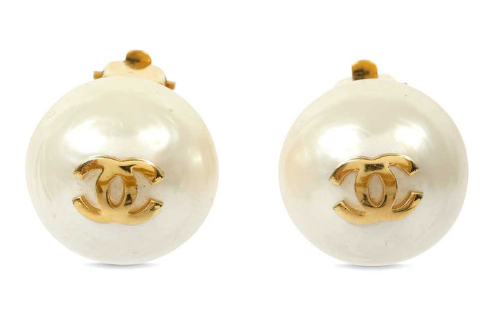 CHANEL CC FAUX PEARL EARRINGS