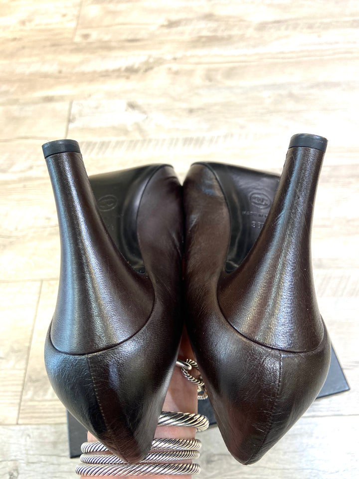 CHANEL CC CALFSKIN LEATHER PEEP TOE PUMPS