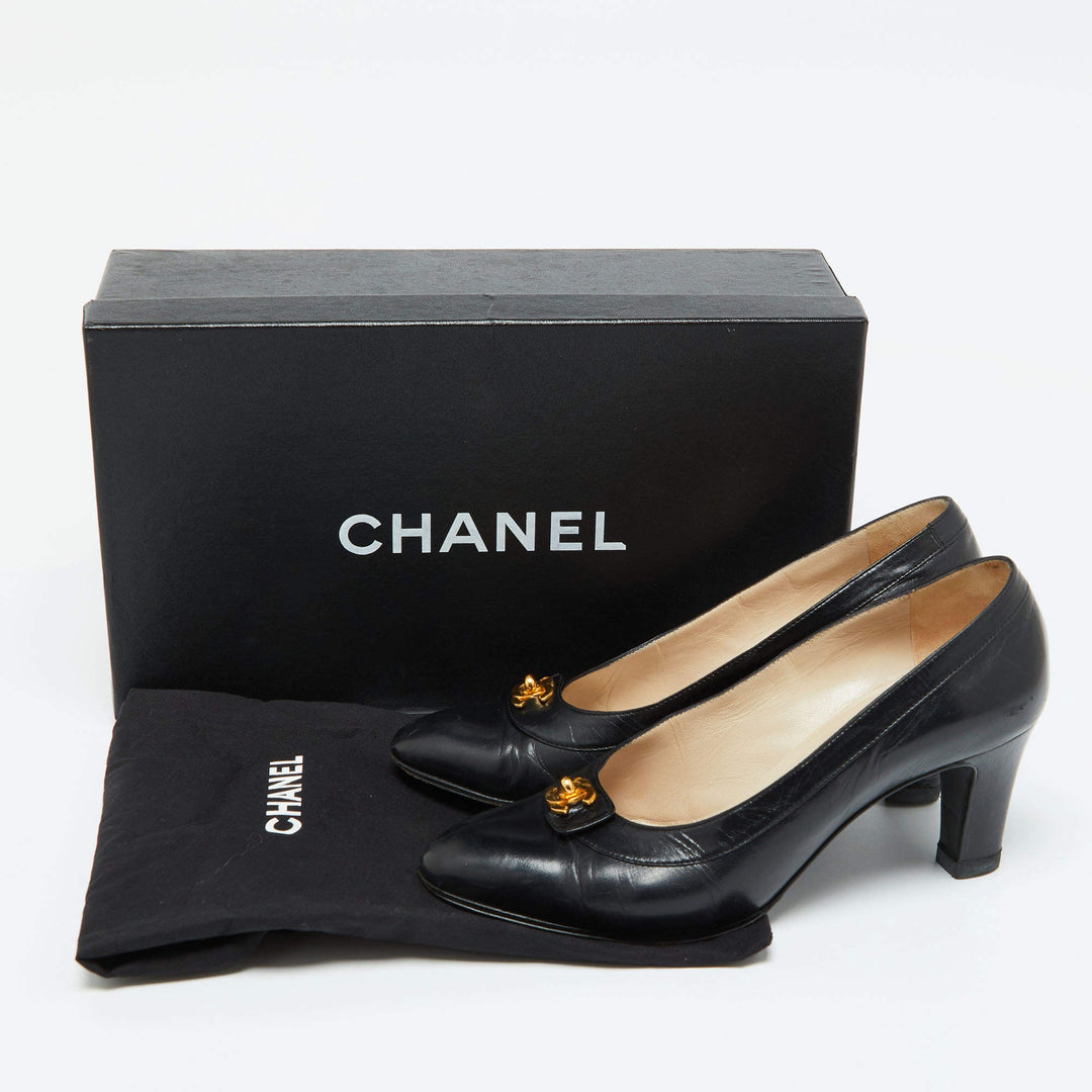 CHANEL CC TURN-LOCK POINTED TOE CALFSKIN LEATHER PUMPS