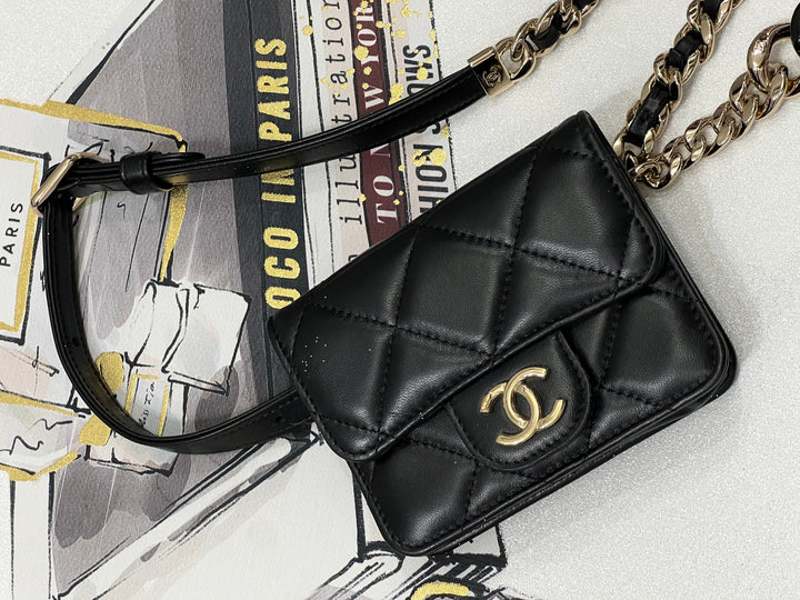 CHANEL CC DIAMOND QUILTED LAMBSKIN BELT BAG