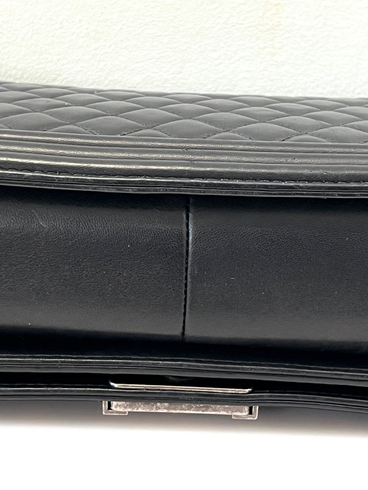 CHANEL QUILTED CALFSKIN LEATHER LARGE BOY BAG
