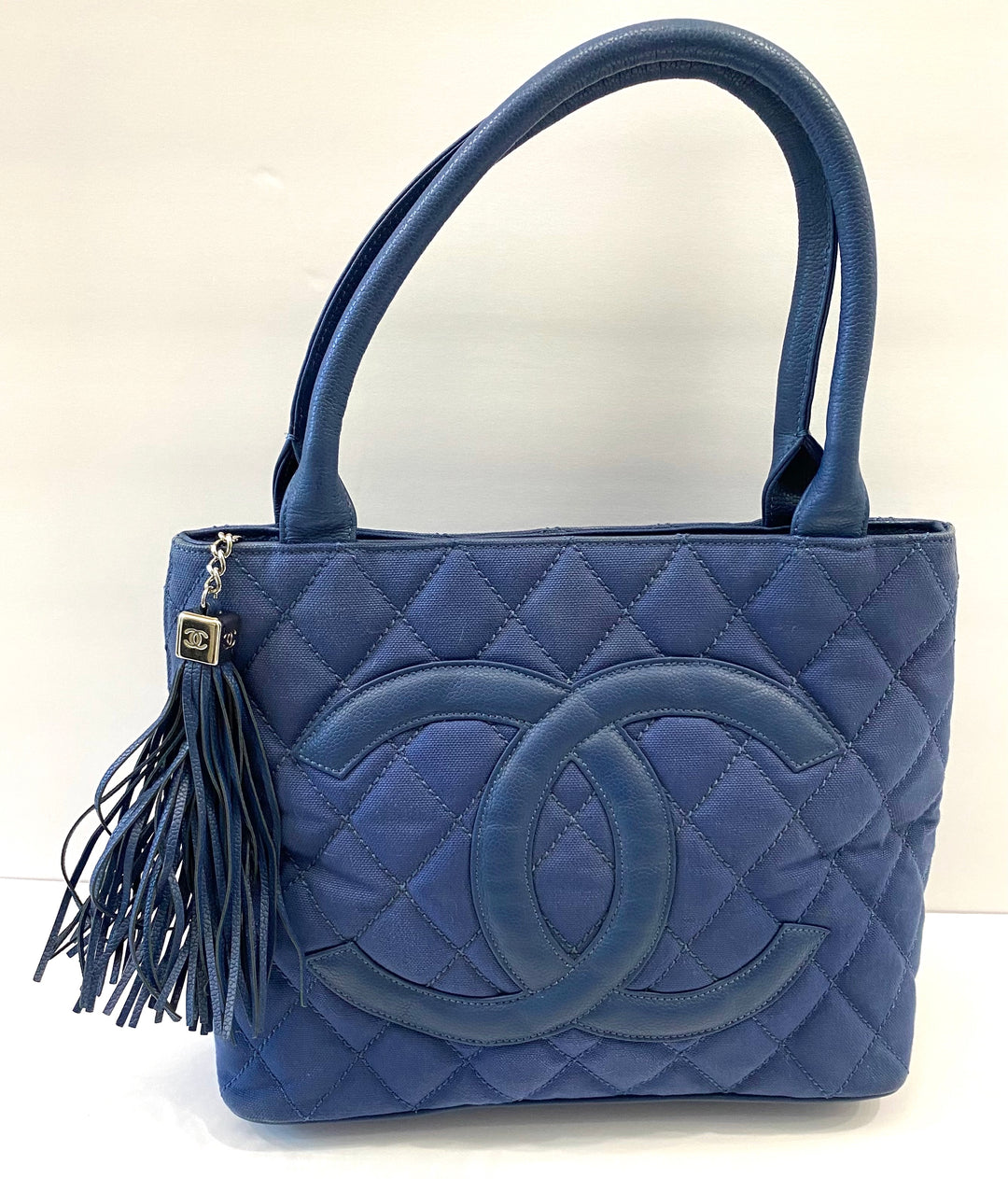 CHANEL QUILTED CANVAS CAVIAR TASSEL TOTE BAG