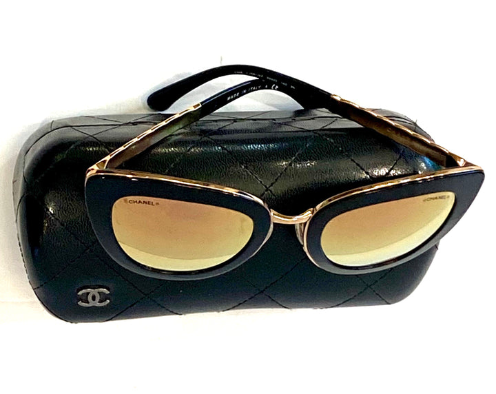 CHANEL CC CAT EYE QUILTED SUNGLASSES