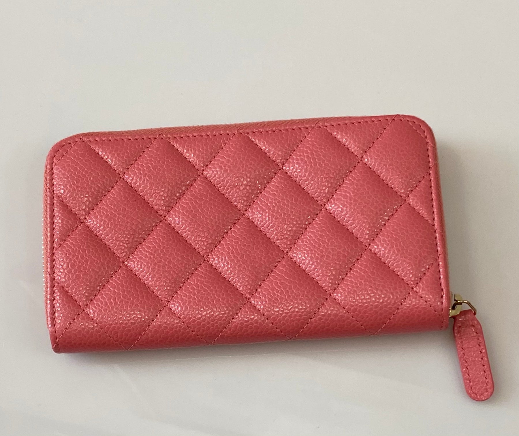 Chanel Caviar Zip Wallet in Pink