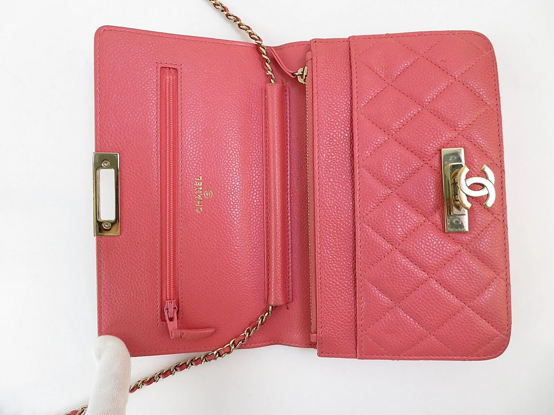 CHANEL CAVIAR QUILTED WALLET ON A CHAIN