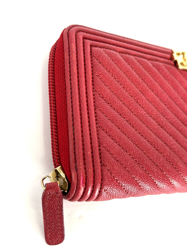 CHANEL CHEVRON QUILTED LAMBSKIN LEATHER BOY YEN WALLET