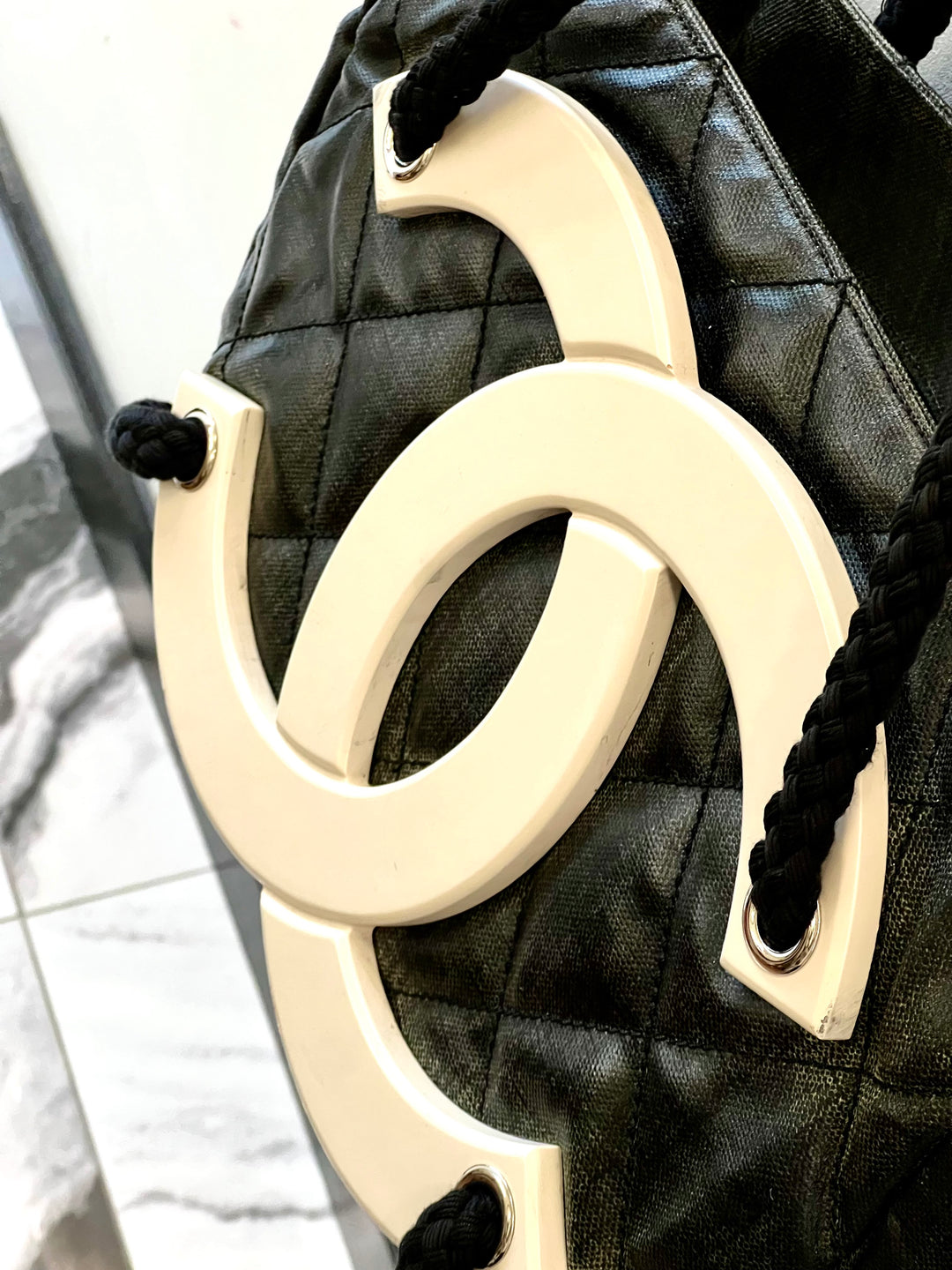 CHANEL COATET CANVAS LARGE CC TOTE BAG