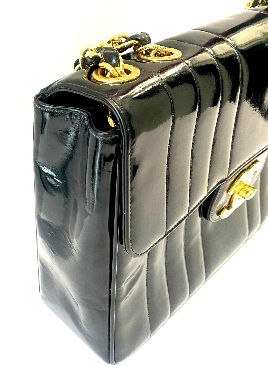 CHANEL JUMBO MADEMOISELLE VERTICAL QUILT VINTAGE PATENT LEATHER BAG