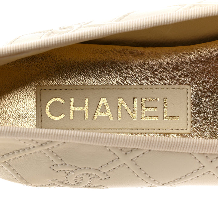 CHANEL LAMBSKIN &amp; PATENT DOUBLE STITCHED CC CAP TOE BALLERINA FLATS