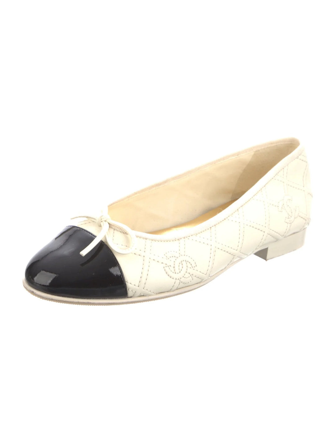 CHANEL LAMBSKIN &amp; PATENT DOUBLE STITCHED CC CAP TOE BALLERINA FLATS