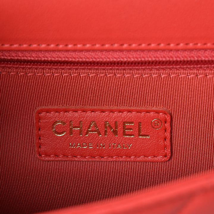 CHANEL QUILTED LAMBSKIN PEARL CHAIN MEDIUM FLAP BAG