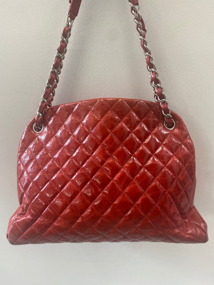 CHANEL CC LARGE QUILTED JUST MADEMOISELLE BOWLING BAG