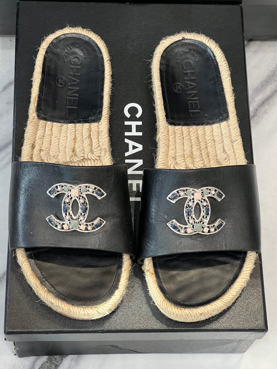 CHANEL CC LEATHER JEWELED ESPADRILLES MULES