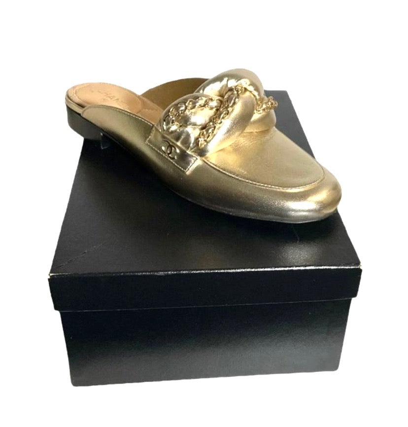 CHANEL METALLIC LAMBSKIN BRAIDED CHAIN MULES