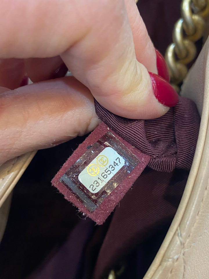 CHANEL PARIS ROME ON MY SHOULDER QUILTED CALFSKIN BUCKET BAG
