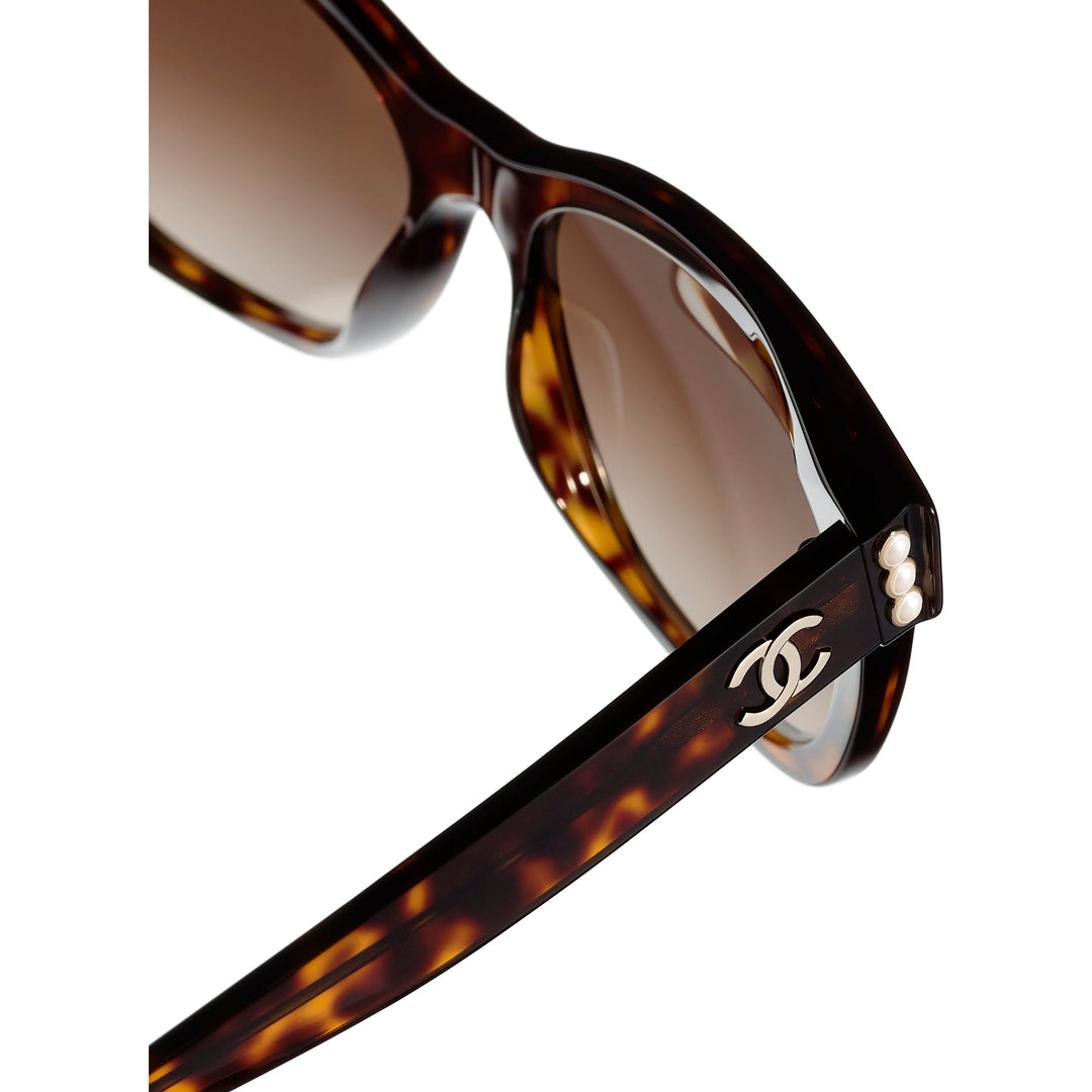 CHANEL CC POLARIZED SUNGLASSES BROWN TORTOISE