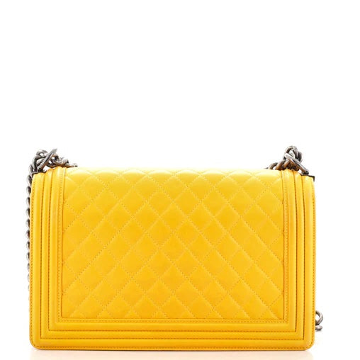 CHANEL QUILTED CALFSKIN LEATHER MEDIUM BOY BAG-HS