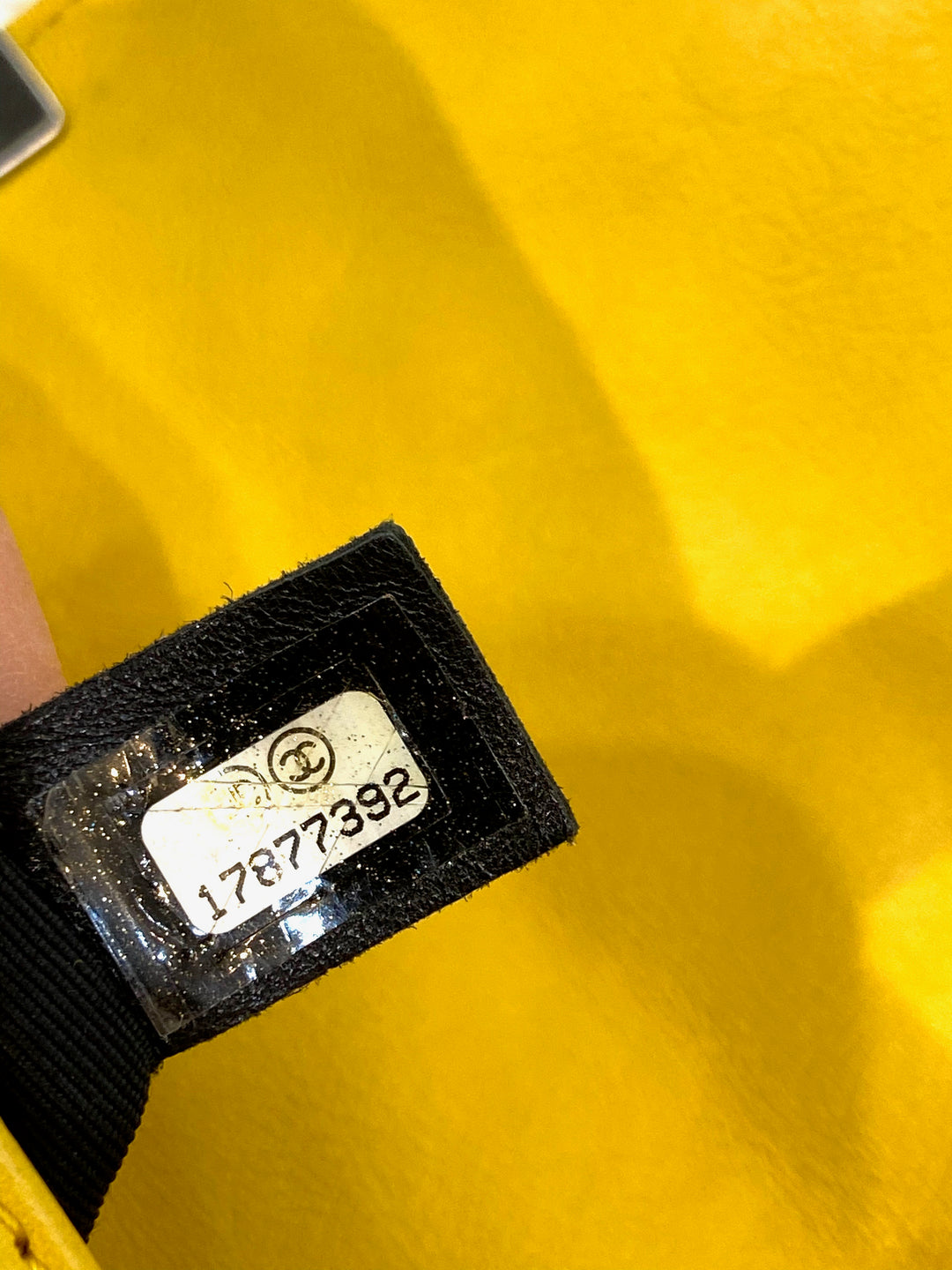 CHANEL QUILTED CALFSKIN LEATHER MEDIUM BOY BAG-HS