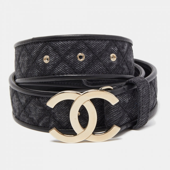 CHANEL QUILTED DENIM &amp; CALFSKIN LEATHER CC BUCKLE BELT