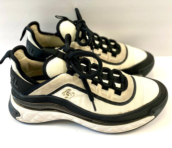 CHANEL FABRIC SUEDE CALFSKIN CC SNEAKERS