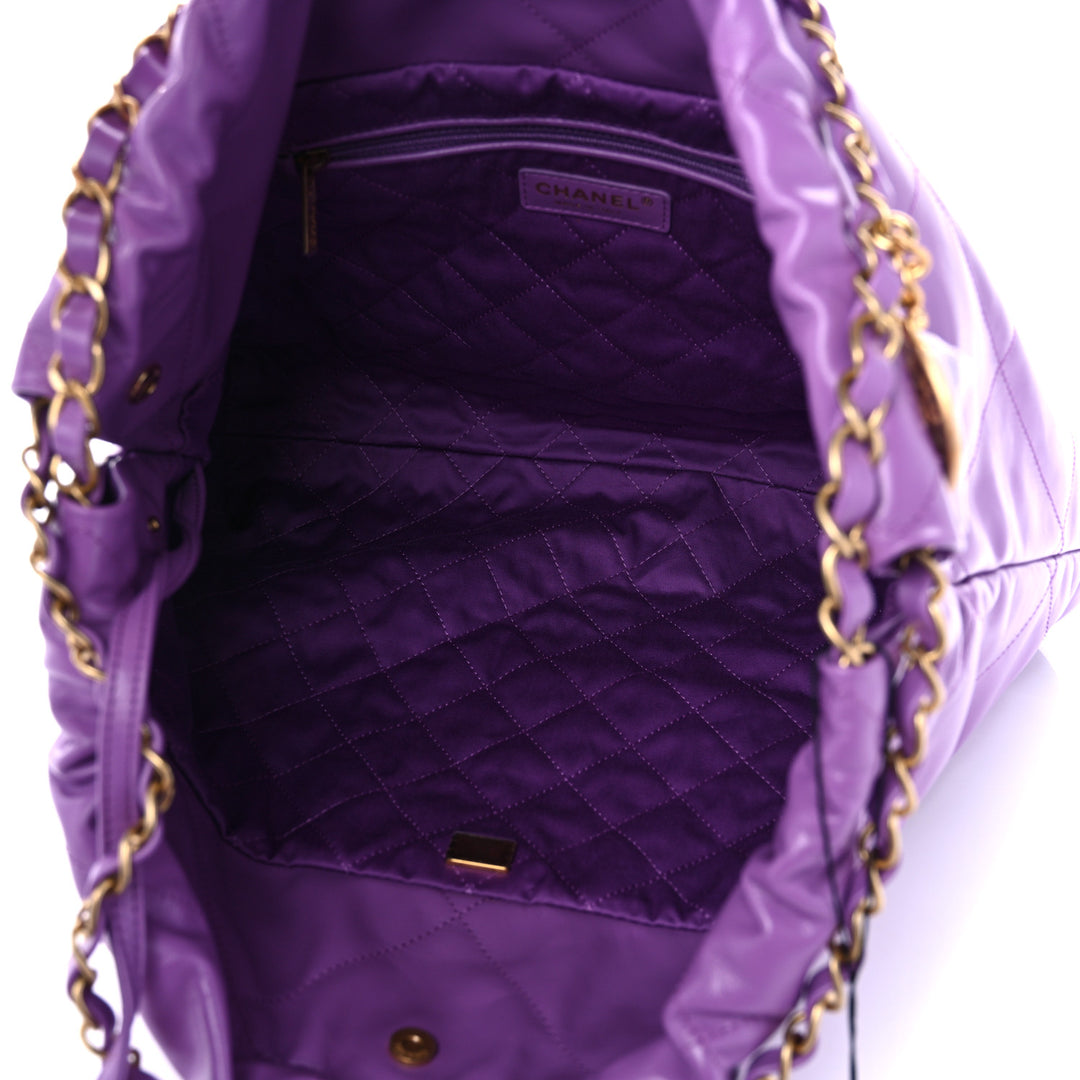 Chanel Purple Shiny Lambskin Chanel 19 Bag | myGemma | SE  Chanel Shiny Purple Quilted Shoulder Bag display picture 1